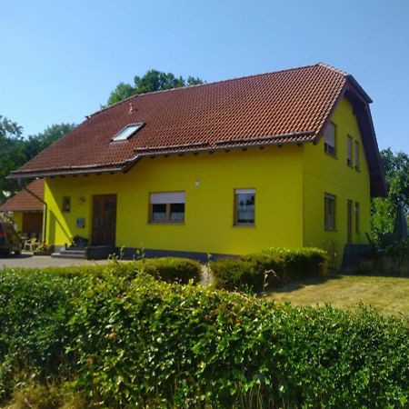 Urlaub Mit Hund Auf Dem Bauernhof Hofswald Apartment Euscheid Exterior photo